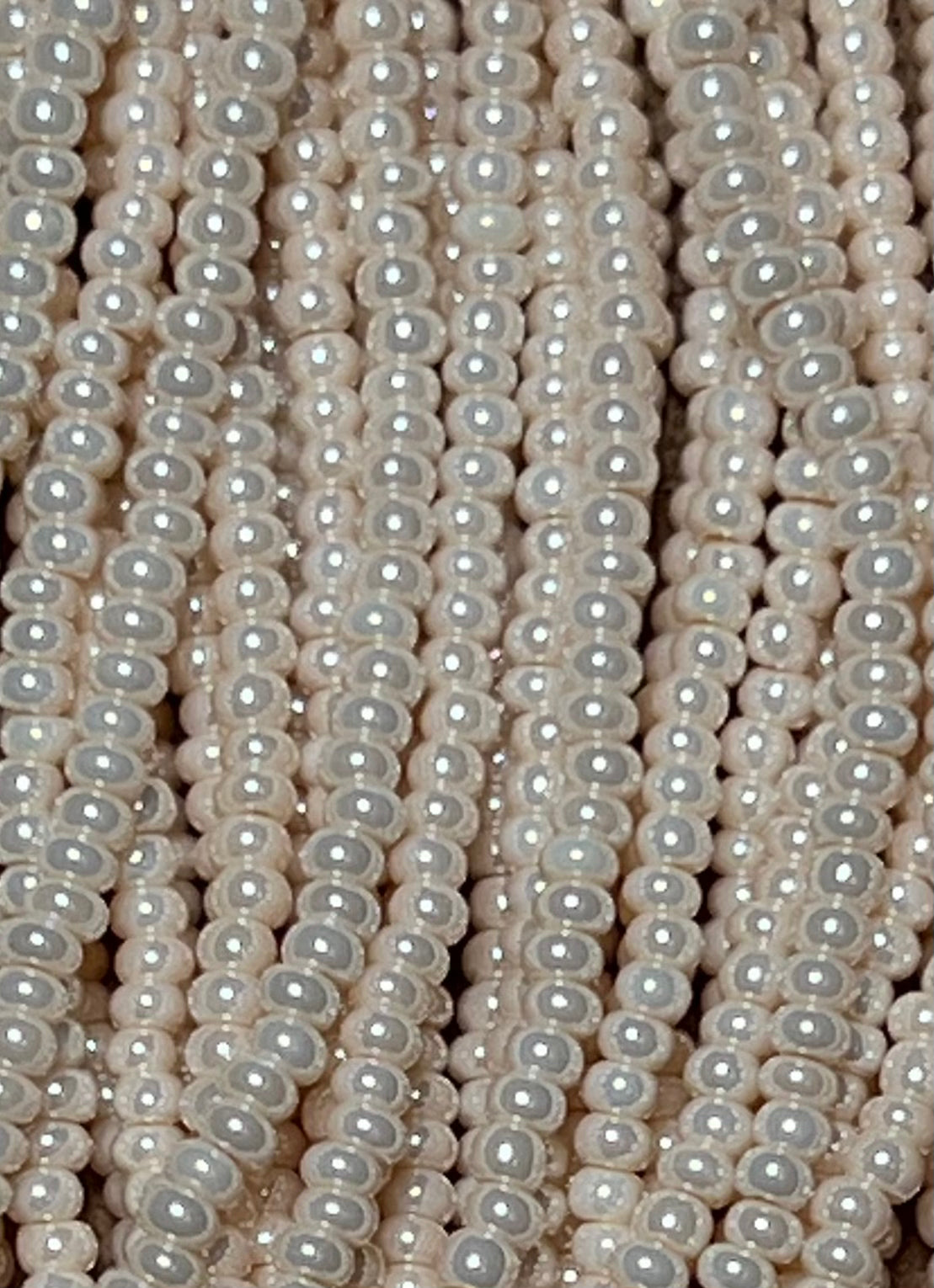 Czech Seed Beads, 11/0 - Pearlized Eggshell (Strung) Hank