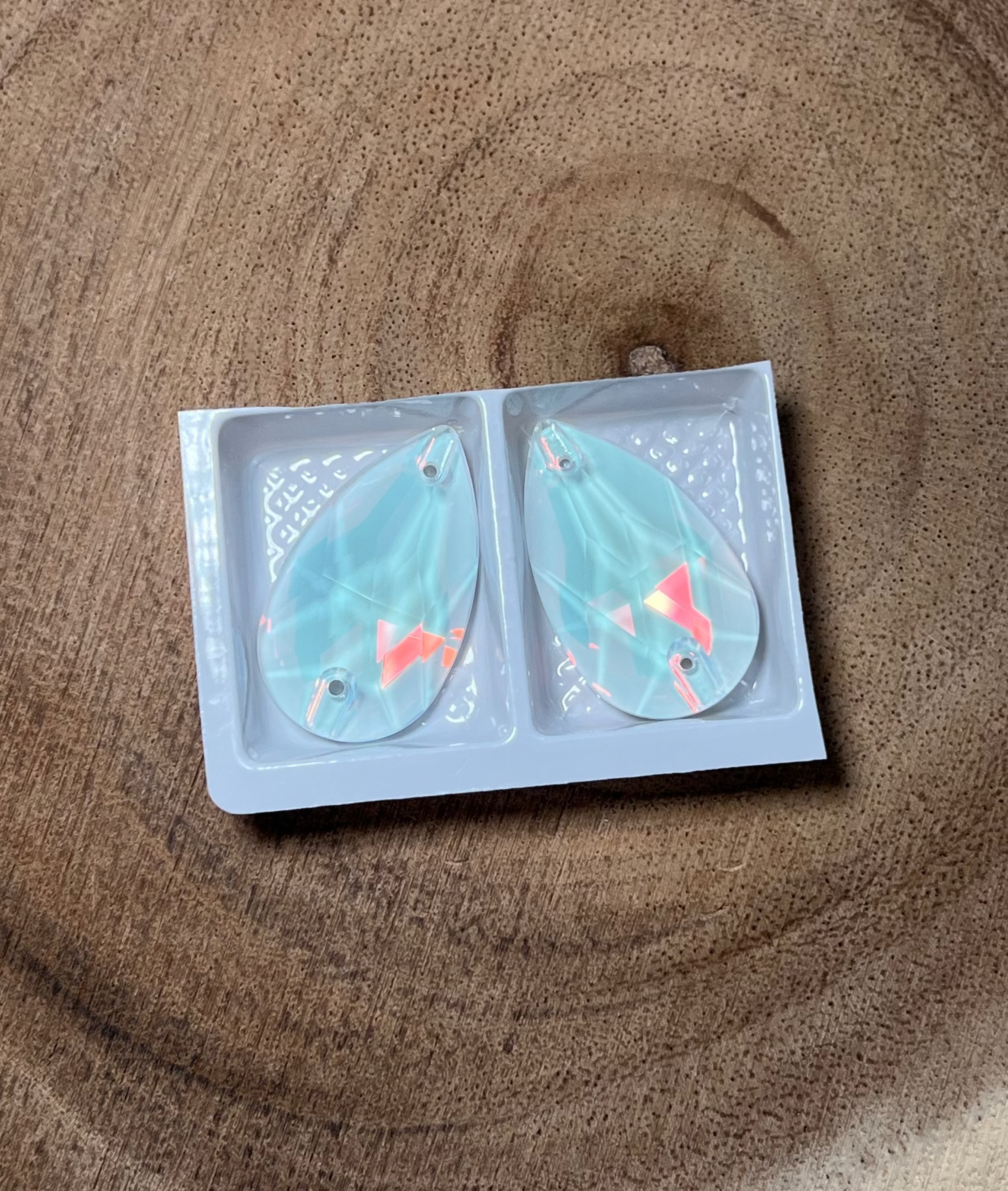 Teardrop Gem Crystal 17x28mm